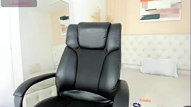 shenielxx online show from 09.25.25