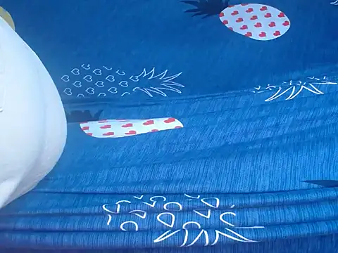 Snapshot of 69loveme09 chatting on 12.18.24 69loveme09 online show from 12.18.24