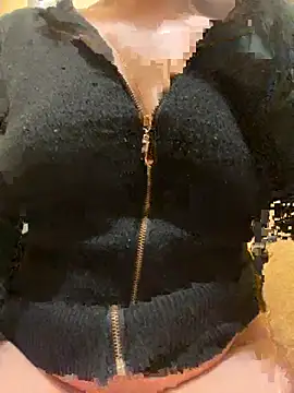 Snapshot of Angel__lika chatting on 04.26.26 Angel lika online show from 04.26.26