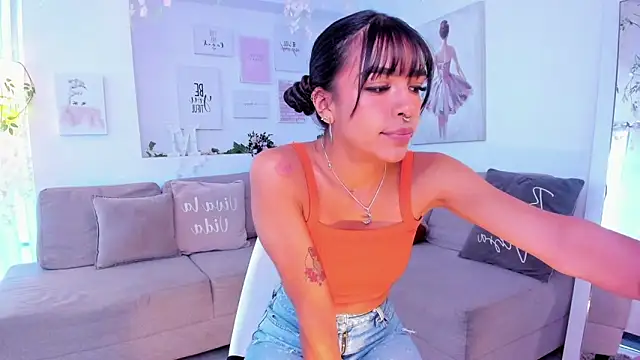 Michelle se online show from 01.08.25