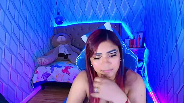 NicolleTaylor online show from 09.29.25