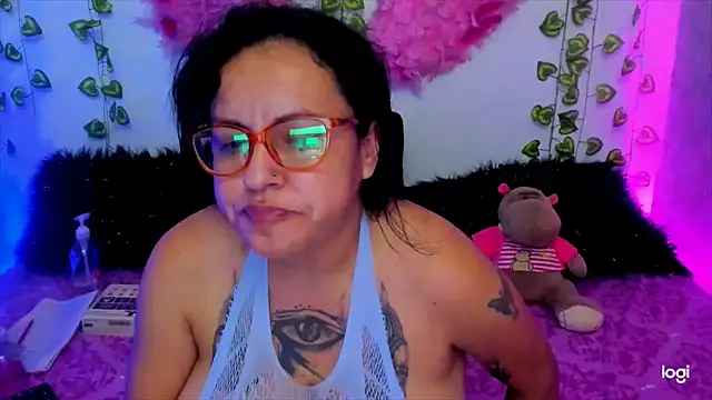 MegamKim online show from 11.19.25