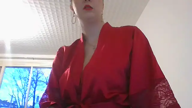 Linaluxa online show from 01.12.26