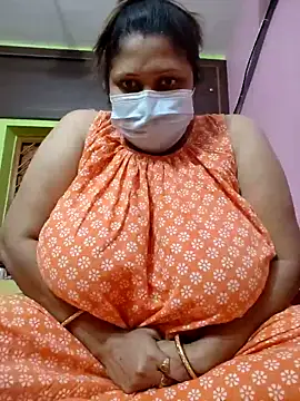 Snapshot of kunjan789 chatting on 11.15.25 kunjan789 online show from 11.15.25