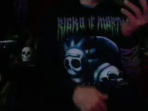 Snapshot of mrdemoncrowly chatting on 11.04.25 mrdemoncrowly online show from 11.04.25