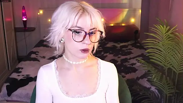 Snapshot of _Moonlight_t chatting on 02.05.26 Moonlight t online show from 02.05.26