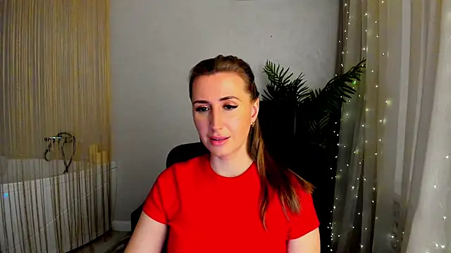 Snapshot of PassionGlow chatting on 01.20.25 PassionGlow online show from 01.20.25