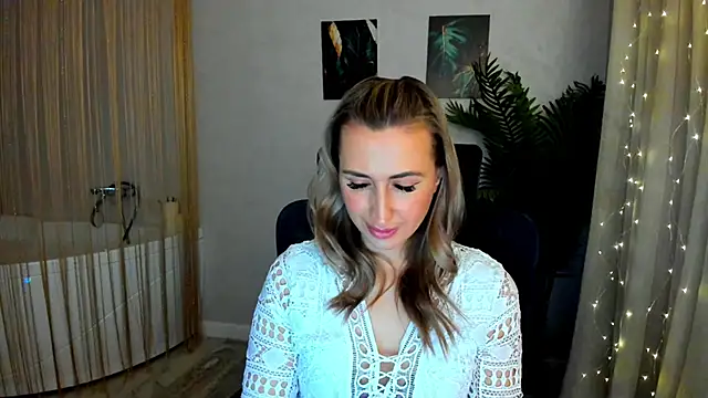 Snapshot of PassionGlow chatting on 02.08.25 PassionGlow online show from 02.08.25