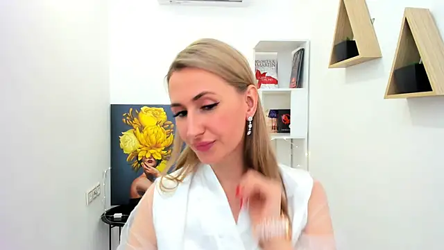 Snapshot of PassionGlow chatting on 02.17.25 PassionGlow online show from 02.17.25