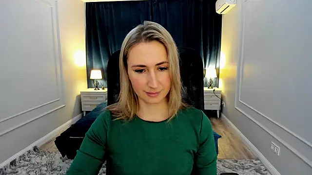 Snapshot of PassionGlow chatting on 02.23.25 PassionGlow online show from 02.23.25