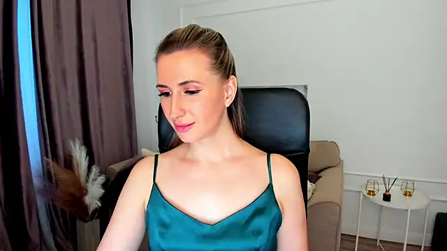 Snapshot of PassionGlow chatting on 03.06.25 PassionGlow online show from 03.06.25