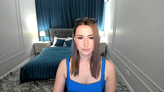 Snapshot of PassionGlow chatting on 10.01.25 PassionGlow online show from 10.01.25