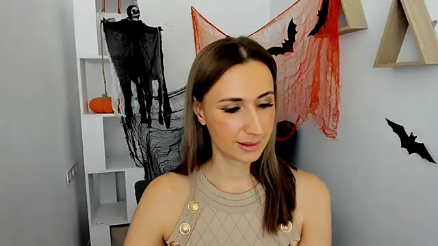 Snapshot of PassionGlow chatting on 10.21.25 PassionGlow online show from 10.21.25