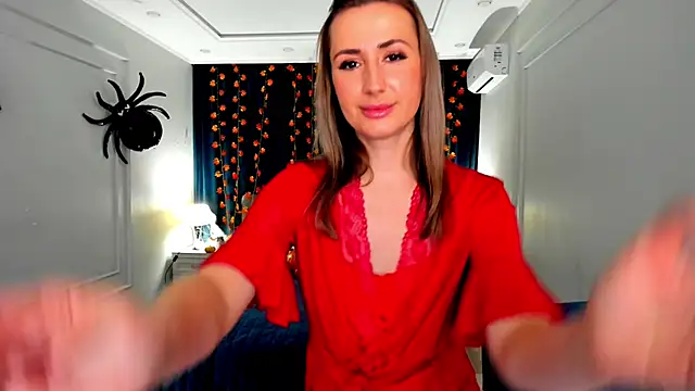 Snapshot of PassionGlow chatting on 11.06.25 PassionGlow online show from 11.06.25