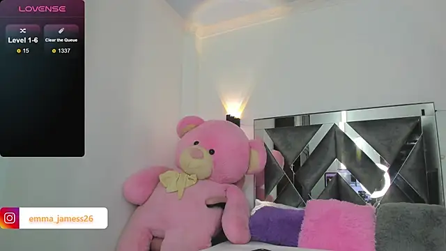 Emma jamess online show from 02.28.25