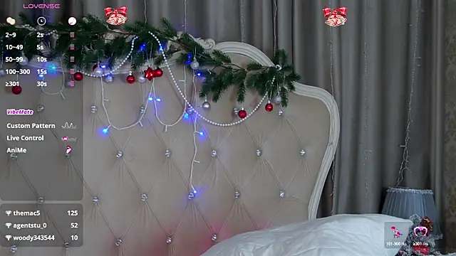 Snapshot of RachelCart chatting on 01.06.25 RachelCart online show from 01.06.25