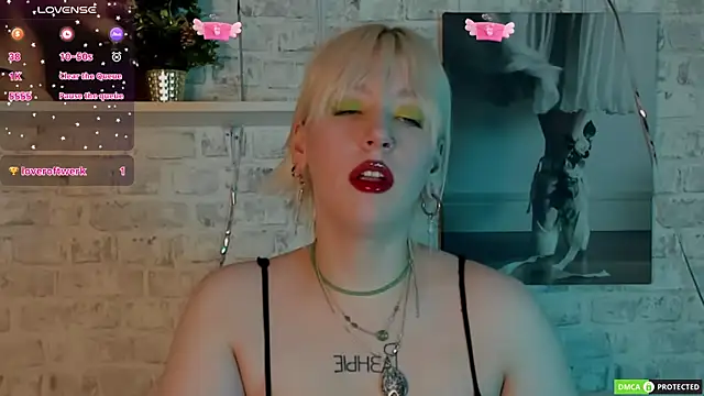 Snapshot of RachelCart chatting on 02.18.25 RachelCart online show from 02.18.25