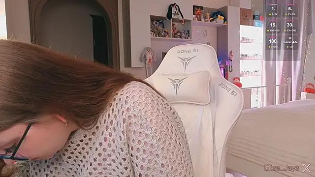 elisejays online show from 10.13.25