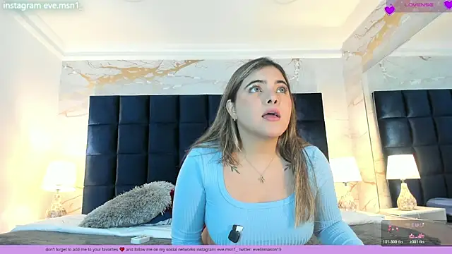 EVELIN MASON online show from 03.18.26