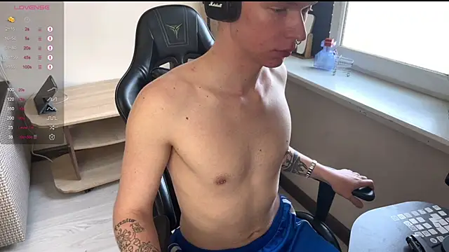 carthylovvve online show from 04.17.26