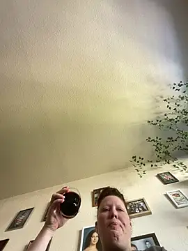 fatfabulous1981 online show from 03.14.26