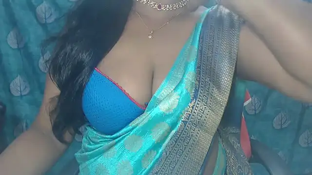 Snapshot of Sophia_your chatting on 10.18.25 Sophia your online show from 10.18.25