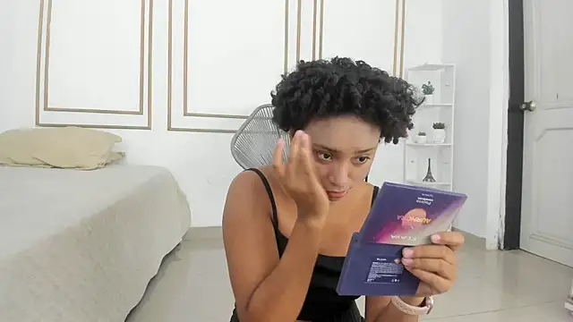 saray mardez online show from 09.30.25