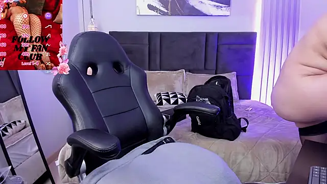 Snapshot of Tisha__lau chatting on 09.08.25 Tisha lau online show from 09.08.25