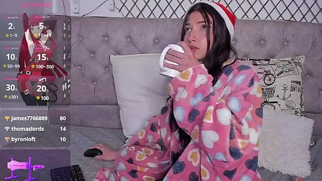  Scarlett 01 online show from 12.19.24