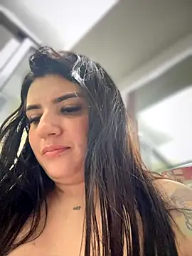 Snapshot of horny_roomiess chatting on 10.30.25 horny roomiess online show from 10.30.25