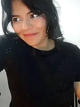 JulianaCastillo online show from 12.20.24