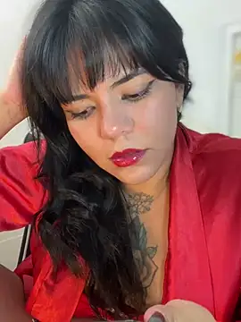 JulianaCastillo online show from 12.25.24
