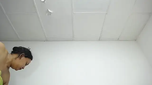 CrushOnMe  online show from 03.29.26