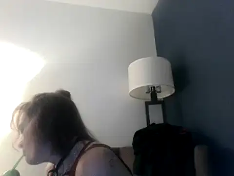 Snapshot of renegade_vyxxen chatting on 01.09.25 renegade vyxxen online show from 01.09.25