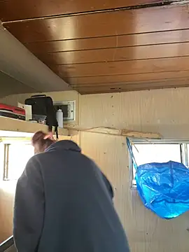 Snapshot of renegade_vyxxen chatting on 02.14.25 renegade vyxxen online show from 02.14.25