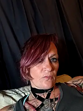 renegade vyxxen online show from 03.03.26