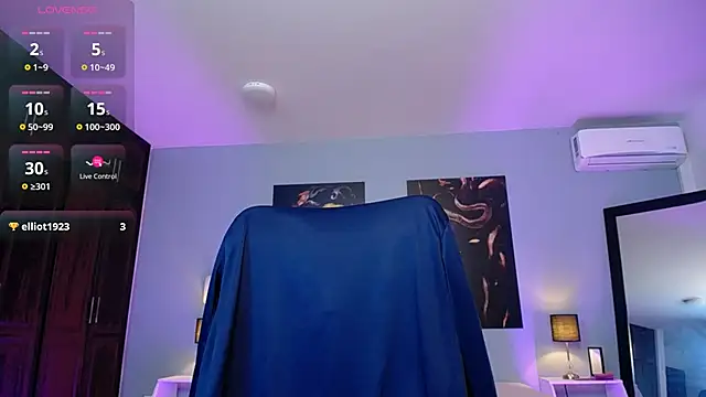 JasmineCampbell  online show from 10.11.25