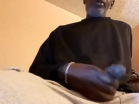 Snapshot of Blkstylion chatting on 10.19.25 Blkstylion online show from 10.19.25