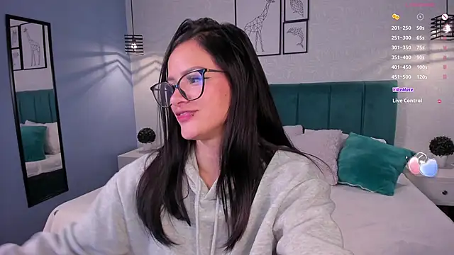 Snapshot of katherin_smith_ chatting on 12.07.24 katherin smith online show from 12.07.24