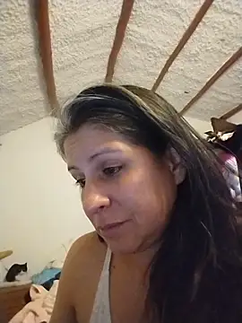 Snapshot of LucifernandaSw chatting on 02.21.26 LucifernandaSw online show from 02.21.26