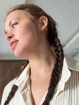 AngelinaTeller online show from 11.01.25