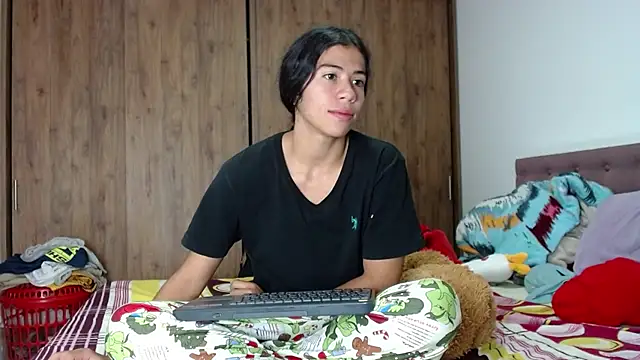 CleoAndAshley online show from 02.23.25