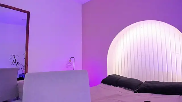 martina duque  online show from 04.07.26