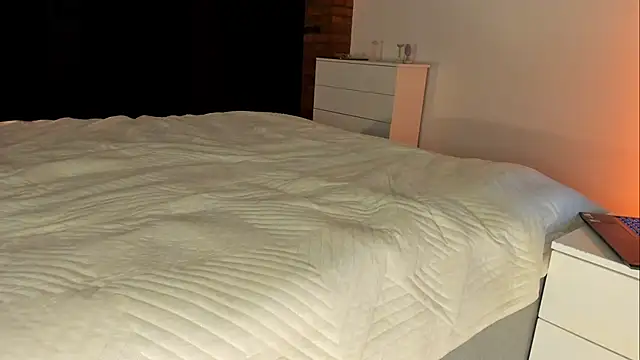 Rachel Rey online show from 04.17.26