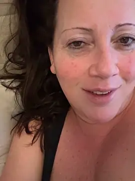 xsexycurvymilf online show from 03.05.25