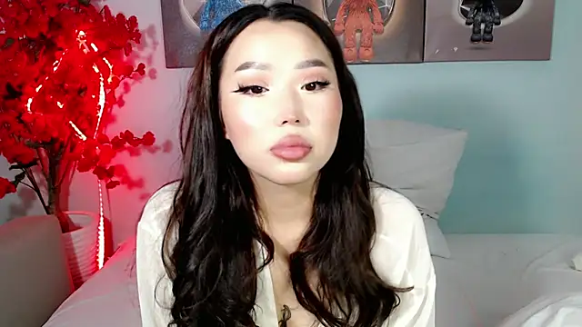 Snapshot of ichiben chatting on 10.09.25 ichiben online show from 10.09.25