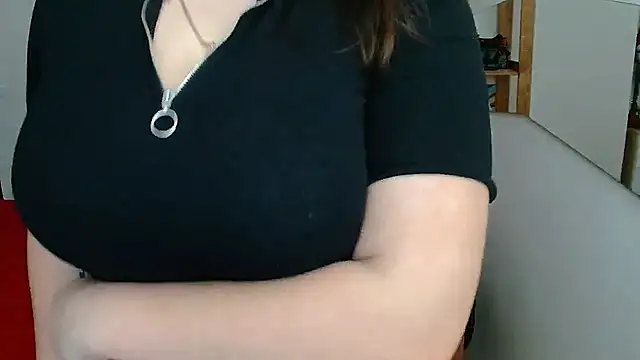 leila beayte  online show from 12.10.24
