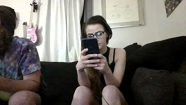 linsnextdoor26 online show from 11.18.25