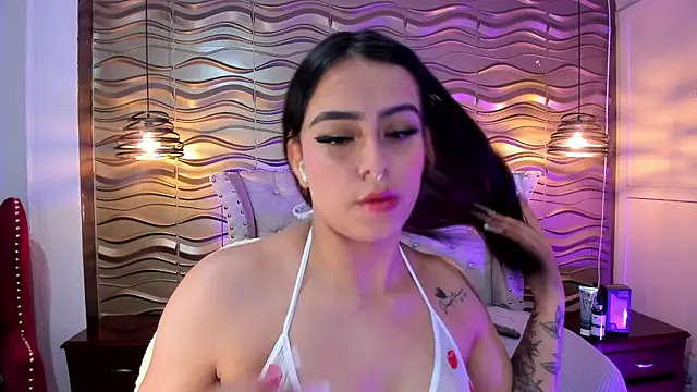 Snapshot of Andreita_Jones chatting on 11.05.25 Andreita Jones online show from 11.05.25