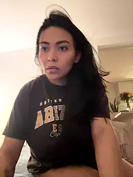 PetitLumiere online show from 09.30.25